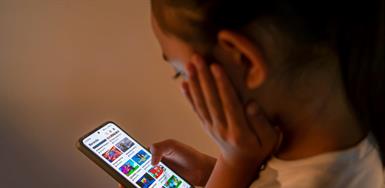 Understanding Microtransactions and Loot Boxes on Roblox: Protecting Your Children Photo